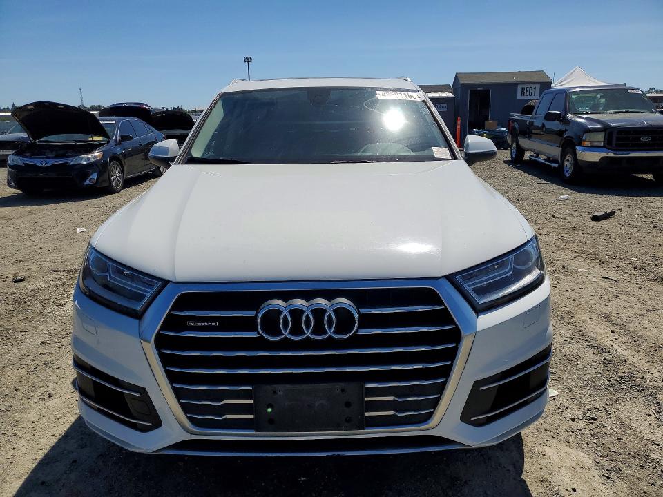 Продажа на аукционе авто 2017 Audi Q7, vin: WA1AAAF7XHD037955, номер лота: 48601106