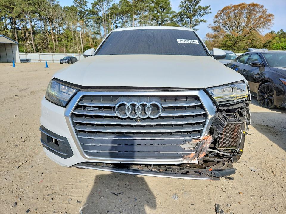 2019 Audi Q7 მანქანა იყიდება აუქციონზე, vin: WA1LAAF79KD001786, აუქციონის ნომერი: 49788386