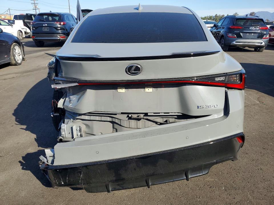 50519016 :رقم المزاد ، JTHGZ1B27R5074605 vin ، 2024 Lexus Is 350 مزاد بيع