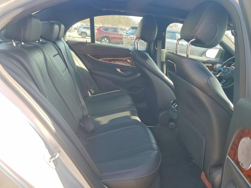 Продажа на аукционе авто 2018 Mercedes-benz E, vin: WDDZF4KB7JA360542, номер лота: 48390916