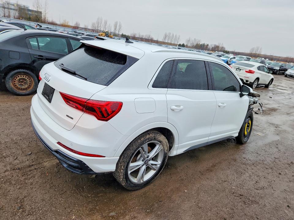 2020 Audi Q3 მანქანა იყიდება აუქციონზე, vin: WA1FECF3XL1077059, აუქციონის ნომერი: 49107806