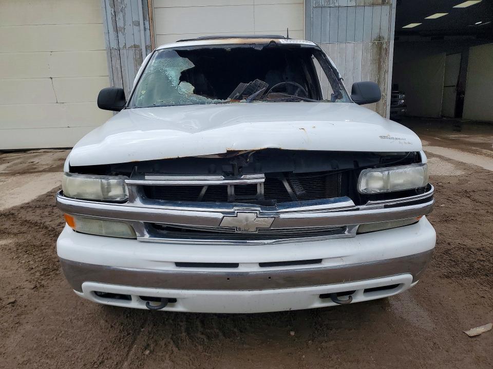 2002 Chevrolet Suburban მანქანა იყიდება აუქციონზე, vin: 1GNFK16Z32J159521, აუქციონის ნომერი: 49805506