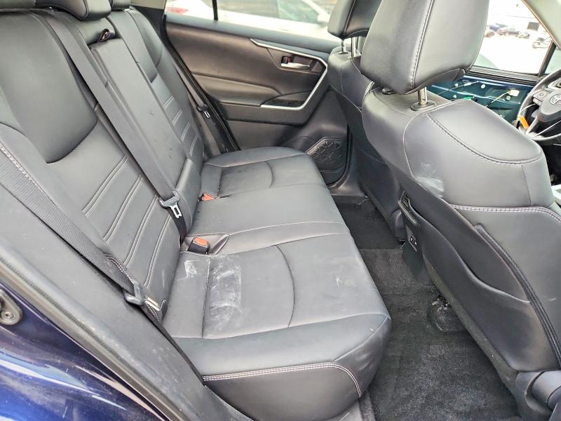 51163576 :رقم المزاد ، 2T3C1RFV5MW151404 vin ، 2021 Toyota Rav4 مزاد بيع