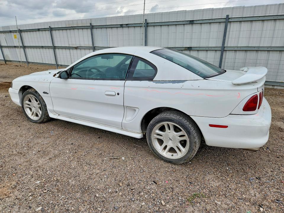50764006 :رقم المزاد ، 1FAFP42X8WF193050 vin ، 1998 Ford Mustang مزاد بيع