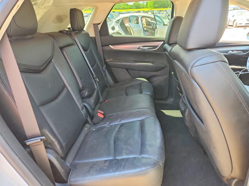 48917676 :رقم المزاد ، 1GYKNDRS6HZ257445 vin ، 2017 Cadillac Xt5 مزاد بيع