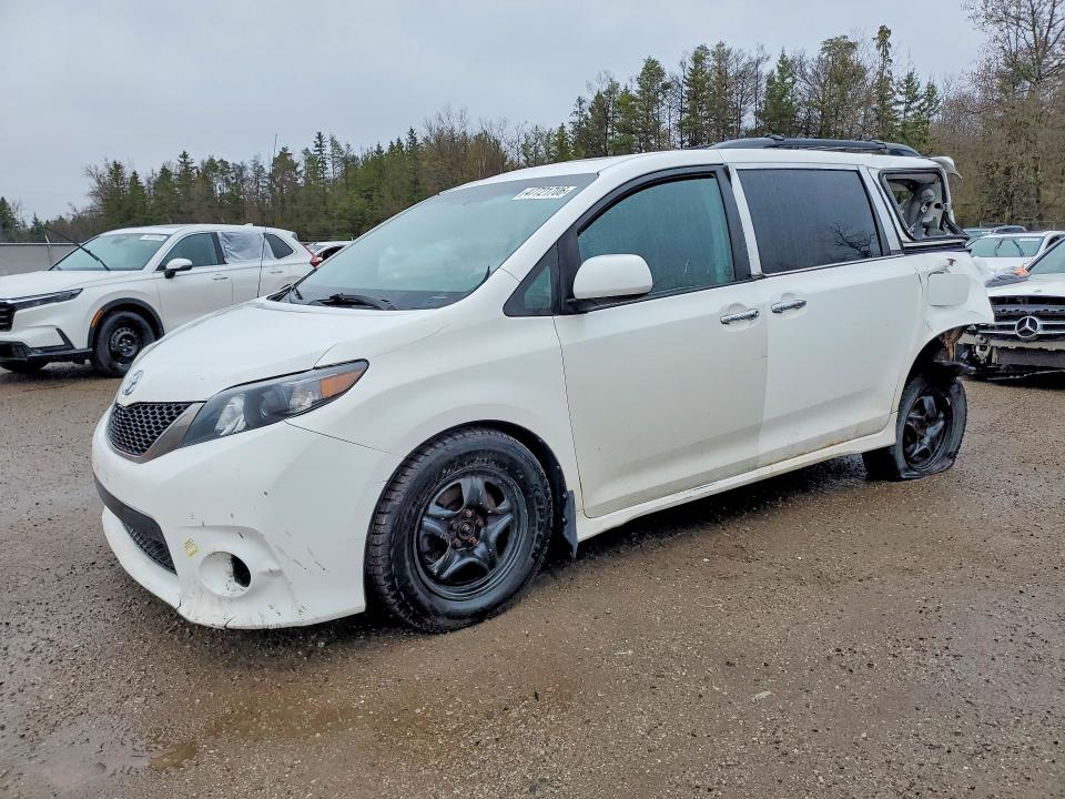 Продажа на аукционе авто 2014 Toyota Sienna, vin: 5TDXK3DC4ES476965, номер лота: 47721706