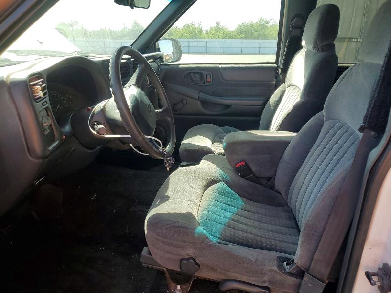 2002 Chevrolet Blazer მანქანა იყიდება აუქციონზე, vin: 1GNCS13W92K214528, აუქციონის ნომერი: 49980686