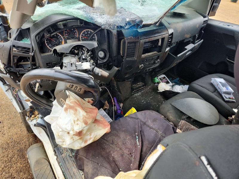 49735846 :رقم المزاد ، 1N6BA0EK1CN310078 vin ، 2012 Nissan Titan مزاد بيع