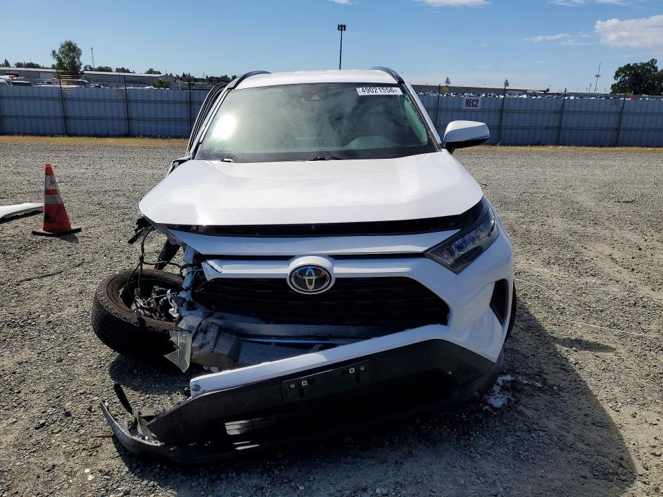 2021 Toyota Rav4 მანქანა იყიდება აუქციონზე, vin: 2T3K1RFV2MC114808, აუქციონის ნომერი: 49021556