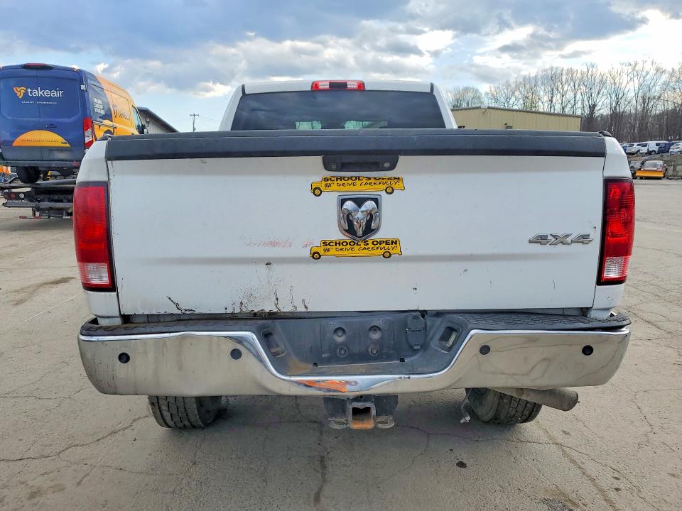 Aukcja sprzedaży 2015 Ram 2500, vin: 3C6UR5CJ7FG649945, numer aukcji: 49402856