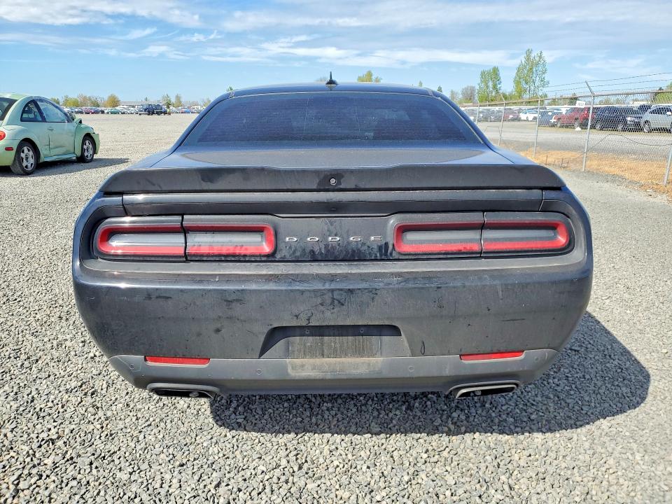 Продажа на аукционе авто 2018 Dodge Challenger, vin: 2C3CDZBT8JH155085, номер лота: 49132436