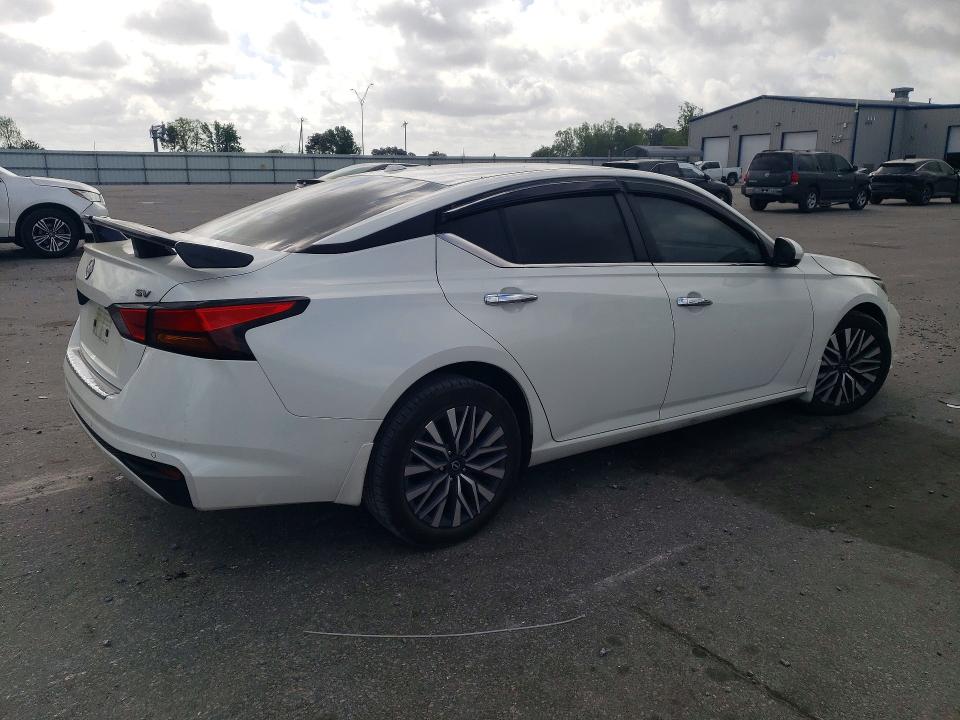 48415846 :رقم المزاد ، 1N4BL4DV4PN379441 vin ، 2023 Nissan Altima مزاد بيع