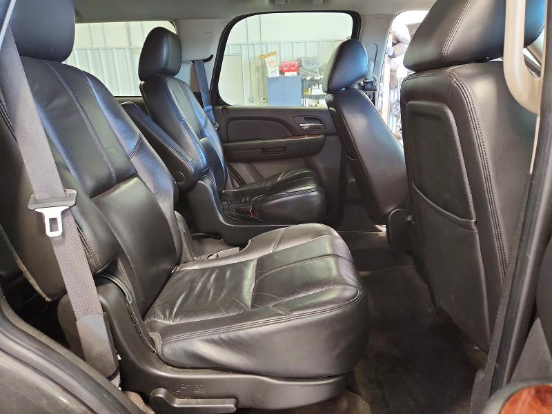 51502186 :رقم المزاد ، 1GNSKBE08BR107875 vin ، 2011 Chevrolet Tahoe مزاد بيع