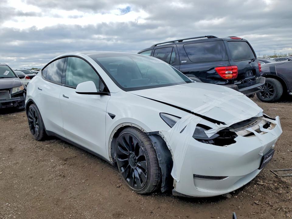51440426 :رقم المزاد ، 5YJYGDEF0MF239977 vin ، 2021 Tesla Model Y مزاد بيع