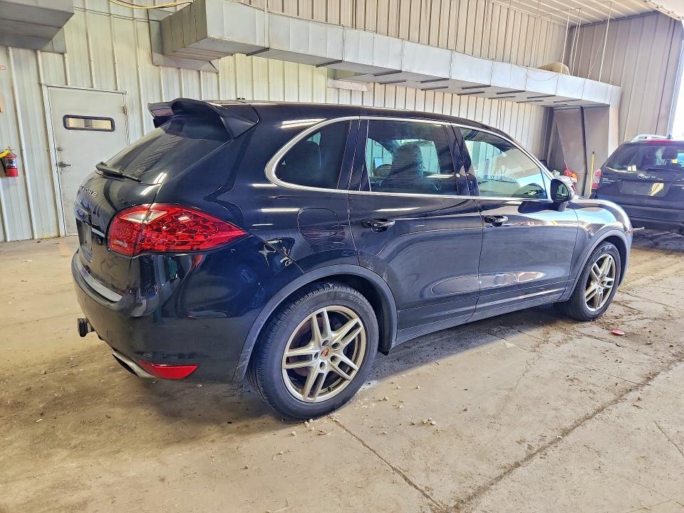 50395676 :رقم المزاد ، WP1AF2A24ELA30699 vin ، 2014 Porsche Cayenne مزاد بيع