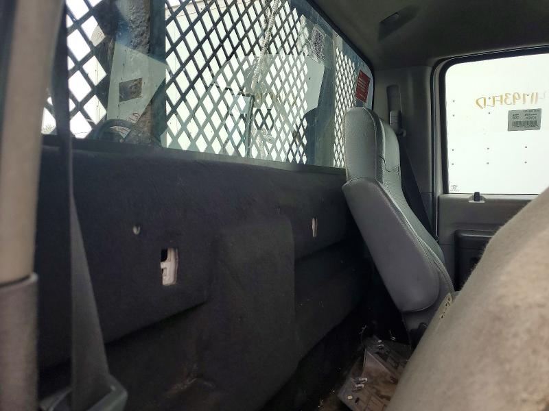 50285016 :رقم المزاد ، 3FRNF7FC6FV730013 vin ، 2015 Ford F750 مزاد بيع