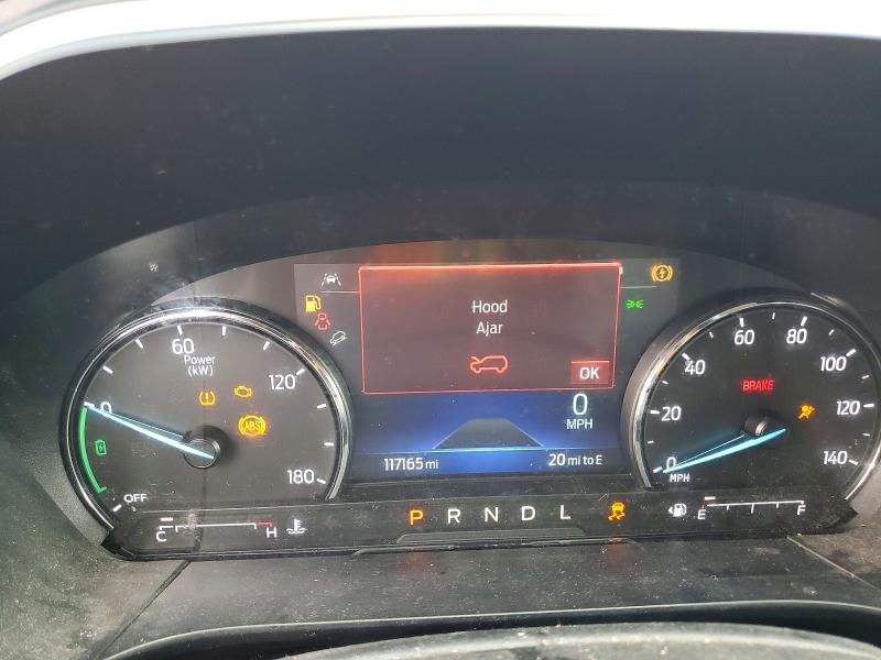 49769096 :رقم المزاد ، 1FMCU0BZ2NUB27051 vin ، 2022 Ford Escape مزاد بيع
