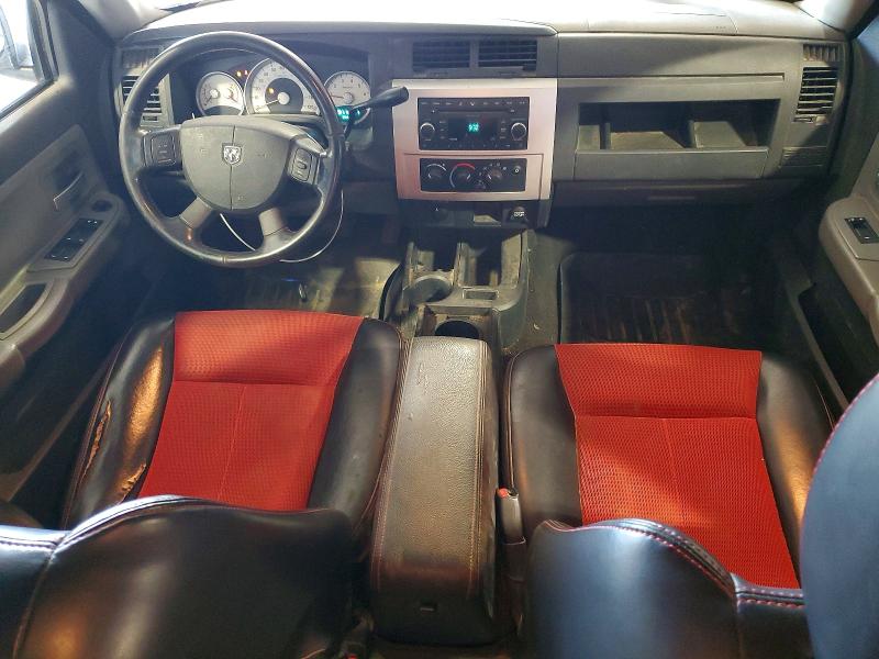 51278296 :رقم المزاد ، 1D3HW68NX8S523196 vin ، 2008 Dodge Dakota مزاد بيع