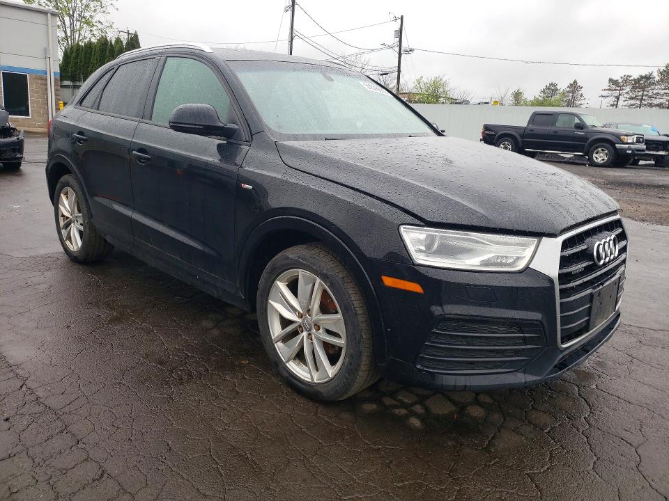 51076676 :رقم المزاد ، WA1ECCFSXJR018522 vin ، 2018 Audi Q3 مزاد بيع