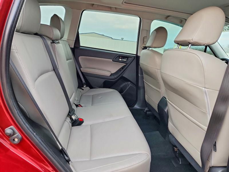Продажа на аукционе авто 2018 Subaru Forester, vin: JF2SJAJCXJH608486, номер лота: 48286206