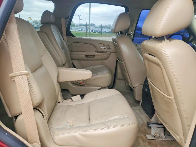 48391716 :رقم المزاد ، 1GYUKAEF7AR138611 vin ، 2010 Cadillac Escalade مزاد بيع