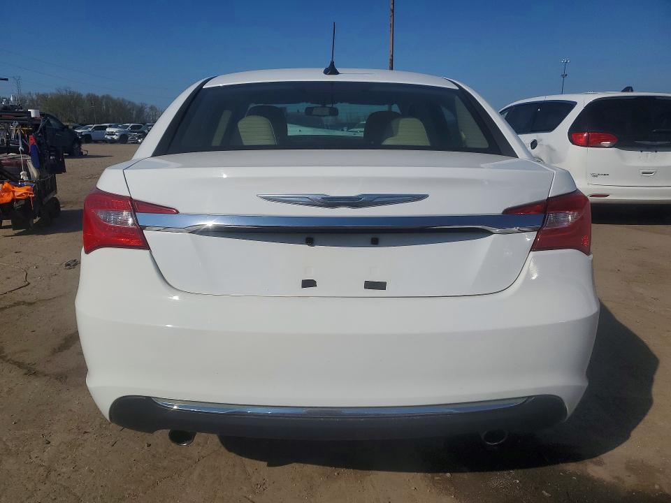 Продаж на аукціоні авто 2014 Chrysler 200, vin: 1C3CCBCG3EN185183, номер лоту: 50884636