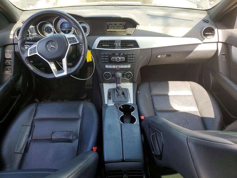 Продажа на аукционе авто 2013 Mercedes-benz C, vin: WDDGF4HBXDA788205, номер лота: 49418316
