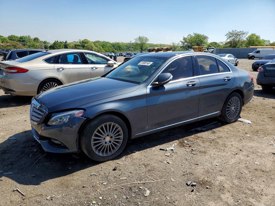 2015 Mercedes-benz C მანქანა იყიდება აუქციონზე, vin: 55SWF4KB8FU024831, აუქციონის ნომერი: 51006146