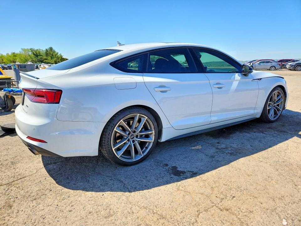 Продаж на аукціоні авто 2019 Audi A5, vin: WAUENCF56KA075260, номер лоту: 50764516
