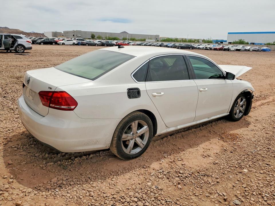 2015 Volkswagen Passat მანქანა იყიდება აუქციონზე, vin: 1VWAT7A36FC093365, აუქციონის ნომერი: 50169926