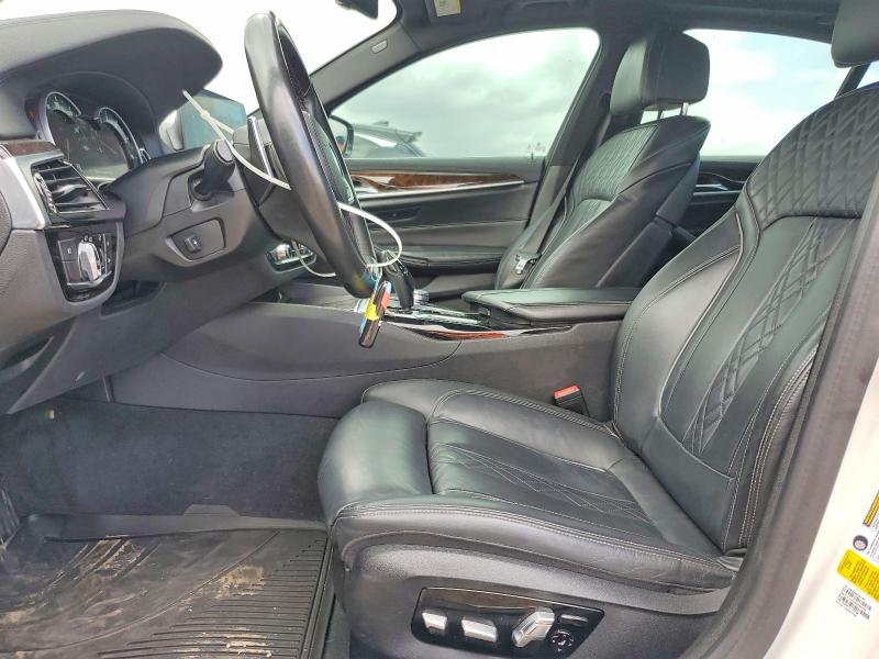 49715826 :رقم المزاد ، WBAJE5C56JWA92577 vin ، 2018 Bmw 540 مزاد بيع