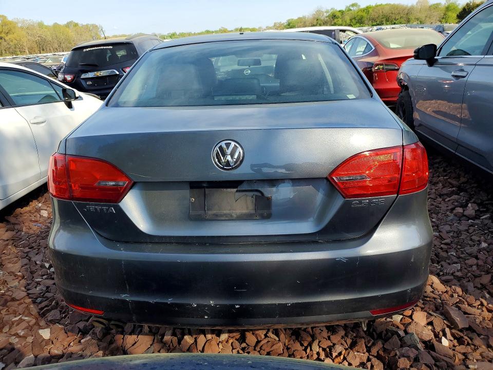 50048426 :رقم المزاد ، 3VWDP7AJ4DM221162 vin ، 2013 Volkswagen Jetta مزاد بيع