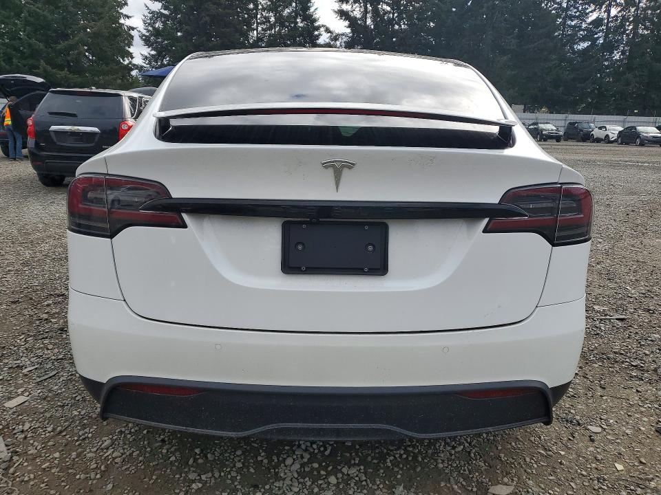 49620636 :رقم المزاد ، 7SAXCDE51NF335684 vin ، 2022 Tesla Model X مزاد بيع