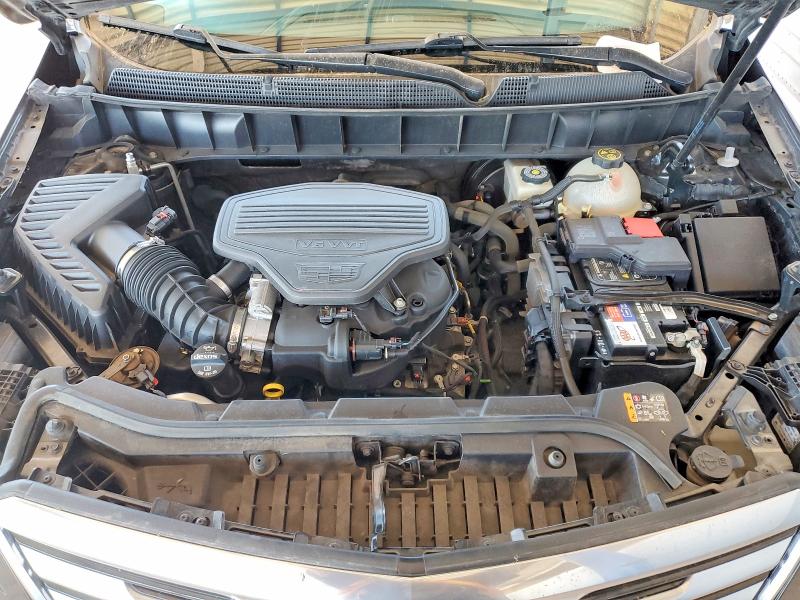 51206246 :رقم المزاد ، 1GYKNDRS0JZ198527 vin ، 2018 Cadillac Xt5 مزاد بيع