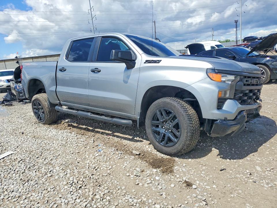 Продажа на аукционе авто 2025 Chevrolet Silverado, vin: 3GCPKCEK2SG329737, номер лота: 52055436