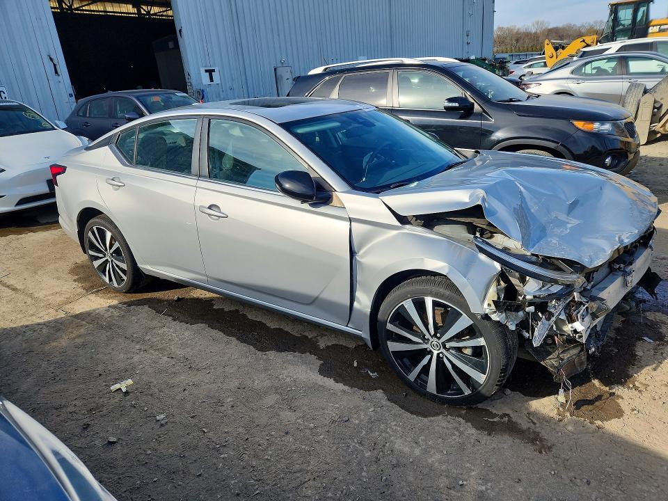 2021 Nissan Altima მანქანა იყიდება აუქციონზე, vin: 1N4BL4CW2MN397457, აუქციონის ნომერი: 49279366