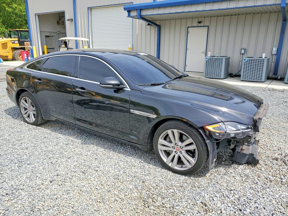2016 Jaguar Xjl მანქანა იყიდება აუქციონზე, vin: SAJWJ2GD8G8W02976, აუქციონის ნომერი: 48997716