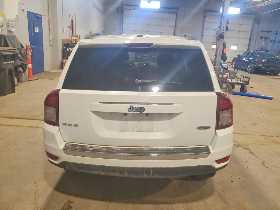 51319706 :رقم المزاد ، 1C4NJDAB1GD573938 vin ، 2016 Jeep Compass مزاد بيع