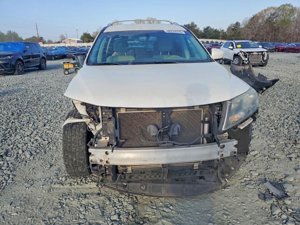 Продажа на аукционе авто 2015 Nissan Pathfinder, vin: 5N1AR2MN3FC696450, номер лота: 48233316