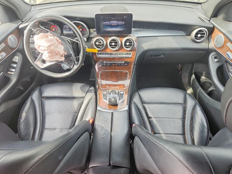 48469326 :رقم المزاد ، WDC0G4JB6HV011452 vin ، 2017 Mercedes-benz Glc مزاد بيع