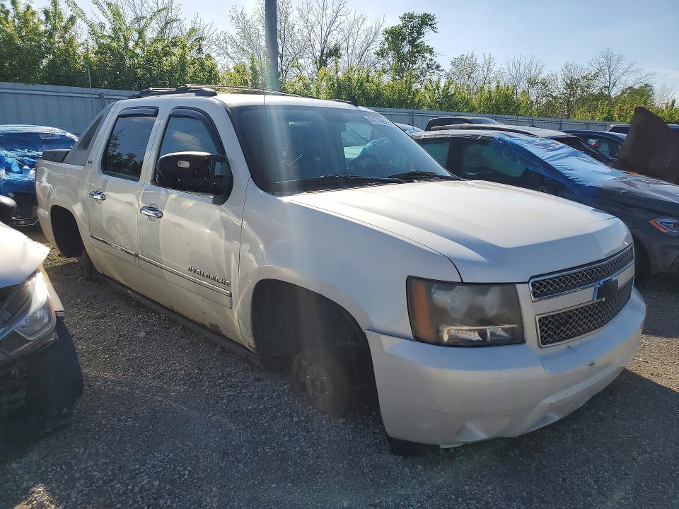 51776926 :رقم المزاد ، 3GNTKGE35BG131482 vin ، 2011 Chevrolet Avalanche مزاد بيع