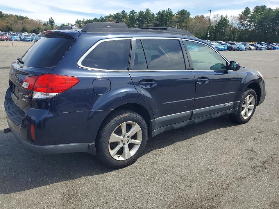 Продажа на аукционе авто 2014 Subaru Outback, vin: 4S4BRBKC7E3234719, номер лота: 52010426