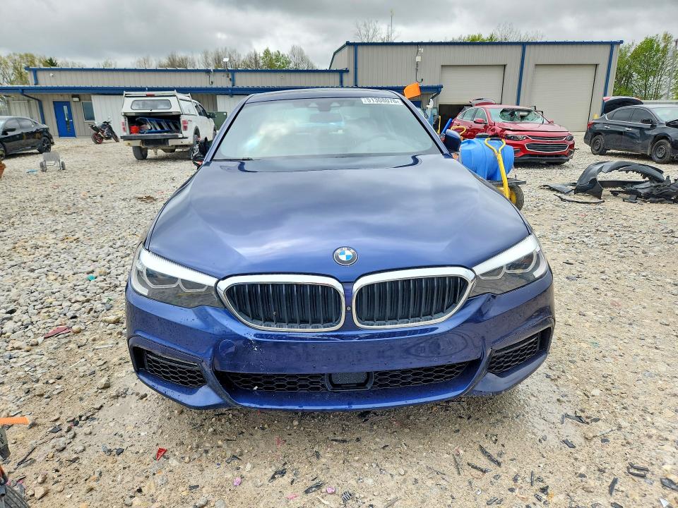 51308076 :رقم المزاد ، WBAJA7C58JWA73178 vin ، 2018 Bmw 530 مزاد بيع