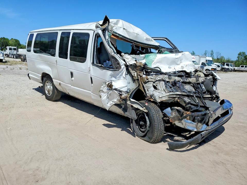 2012 Ford Econoline მანქანა იყიდება აუქციონზე, vin: 1FBSS3BL4CDA88905, აუქციონის ნომერი: 49098346