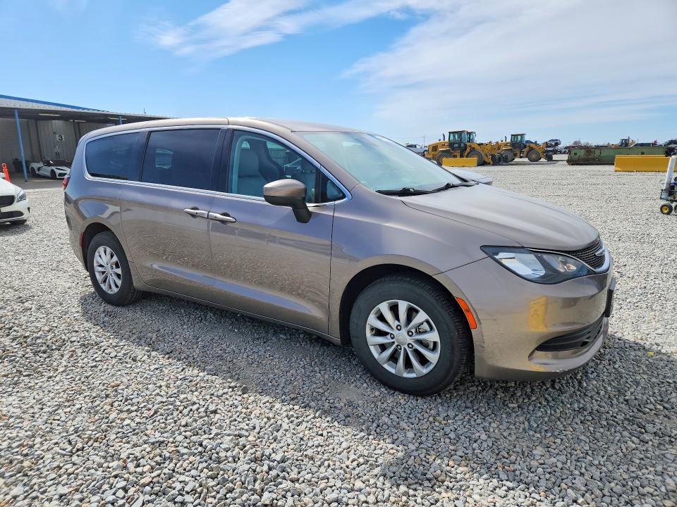 Продаж на аукціоні авто 2017 Chrysler Pacifica, vin: 2C4RC1DGXHR550741, номер лоту: 48915456