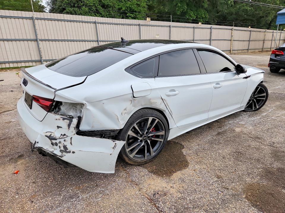 41630916 :رقم المزاد ، WAUC4CF59NA014774 vin ، 2022 Audi S5 مزاد بيع