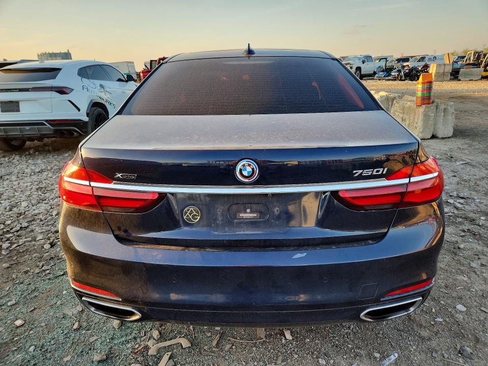 50725476 :رقم المزاد ، WBA7F2C5XGG417172 vin ، 2016 Bmw 750 مزاد بيع