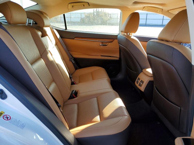 48640896 :رقم المزاد ، JTHBW1GG4G2113334 vin ، 2016 Lexus Es 300h مزاد بيع