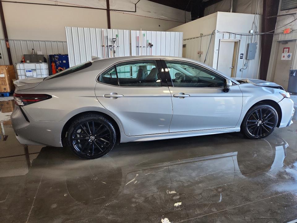 48666976 :رقم المزاد ، 4T1K61AK3RU225656 vin ، 2024 Toyota Camry مزاد بيع