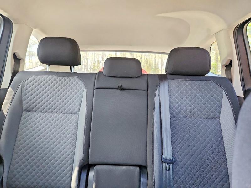 2018 Volkswagen Tiguan მანქანა იყიდება აუქციონზე, vin: 3VV0B7AX4JM094995, აუქციონის ნომერი: 48921356